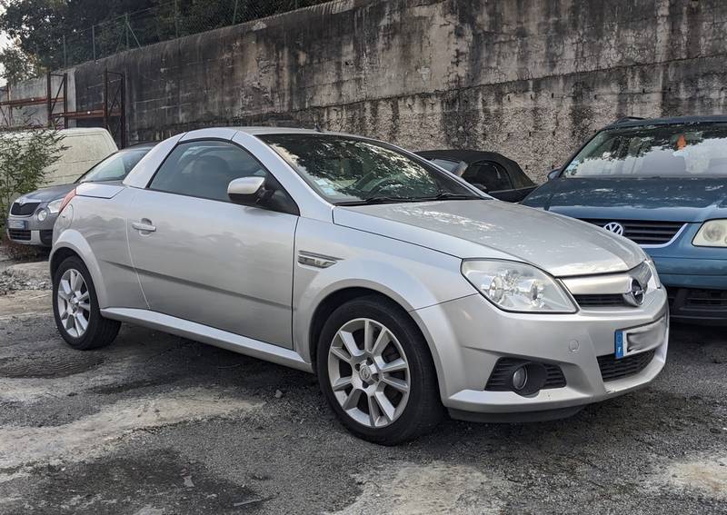 Coupé d'occasion disponible chez Ets Prieur, Pays Basque